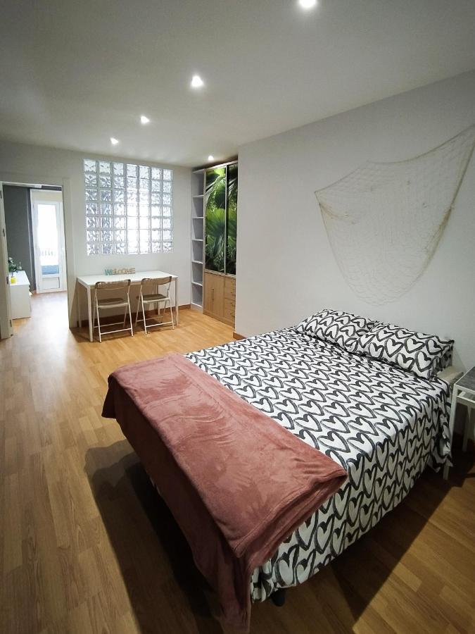 Apartamento Tarraco Apartment ตาร์ราโกนา ภายนอก รูปภาพ